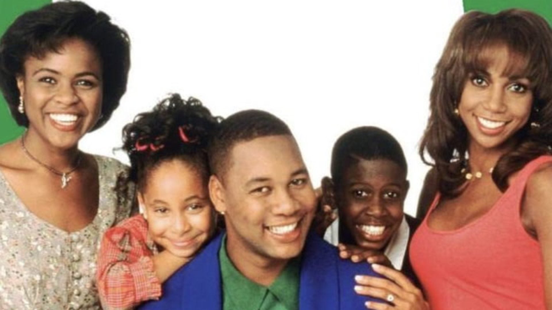 Holly Robinson Peete is rooting for the Eagles on Super Bowl Sunday, image size:1920x1080