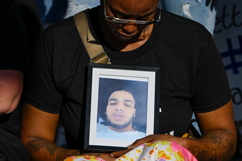 Just Donovan: Yet Another Shooting Of An Unarmed Black Man Reminds Me Why I Left America