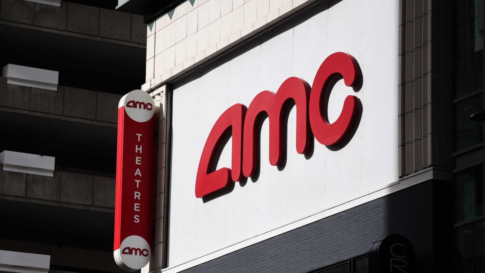 AMC and Zoom To Launch Partnership To Turn Theaters Into Conference Rooms