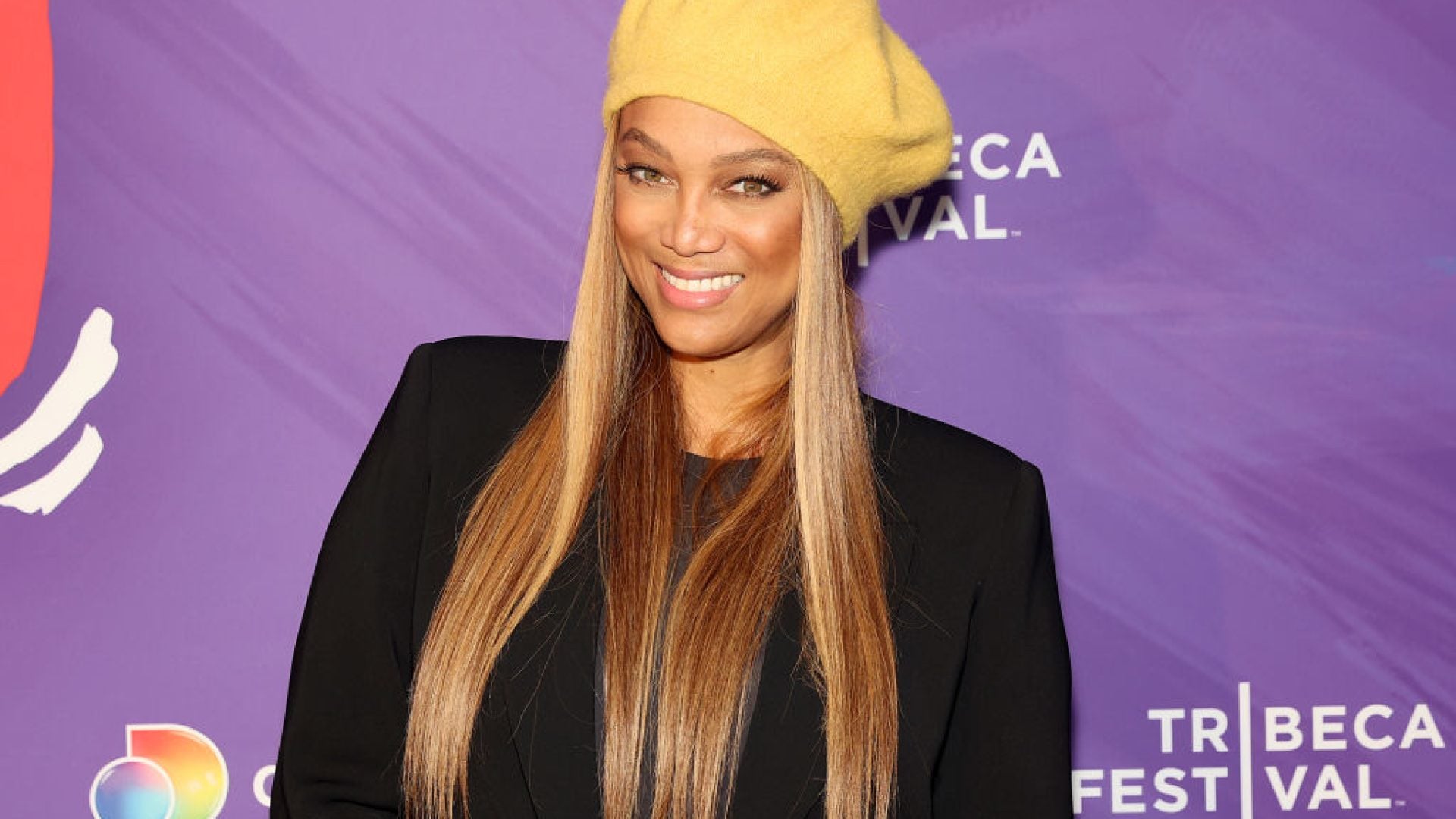 These Celebs Share Money-Saving Tips You Can Use This Holiday Season