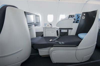 This All-Business Class Airline Gives New Meaning To The Phrase Friendly Skies