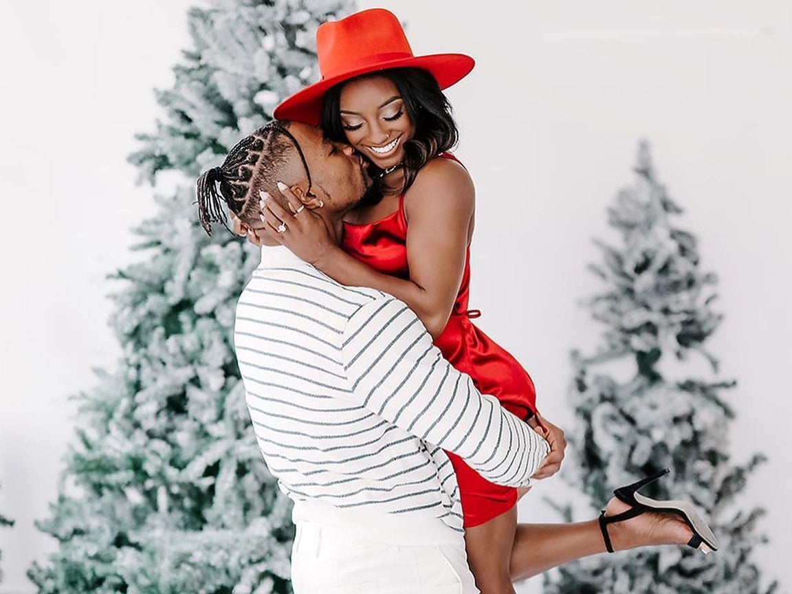 6 Celebrity Christmas Trees That Will Put You In A Festive Mood