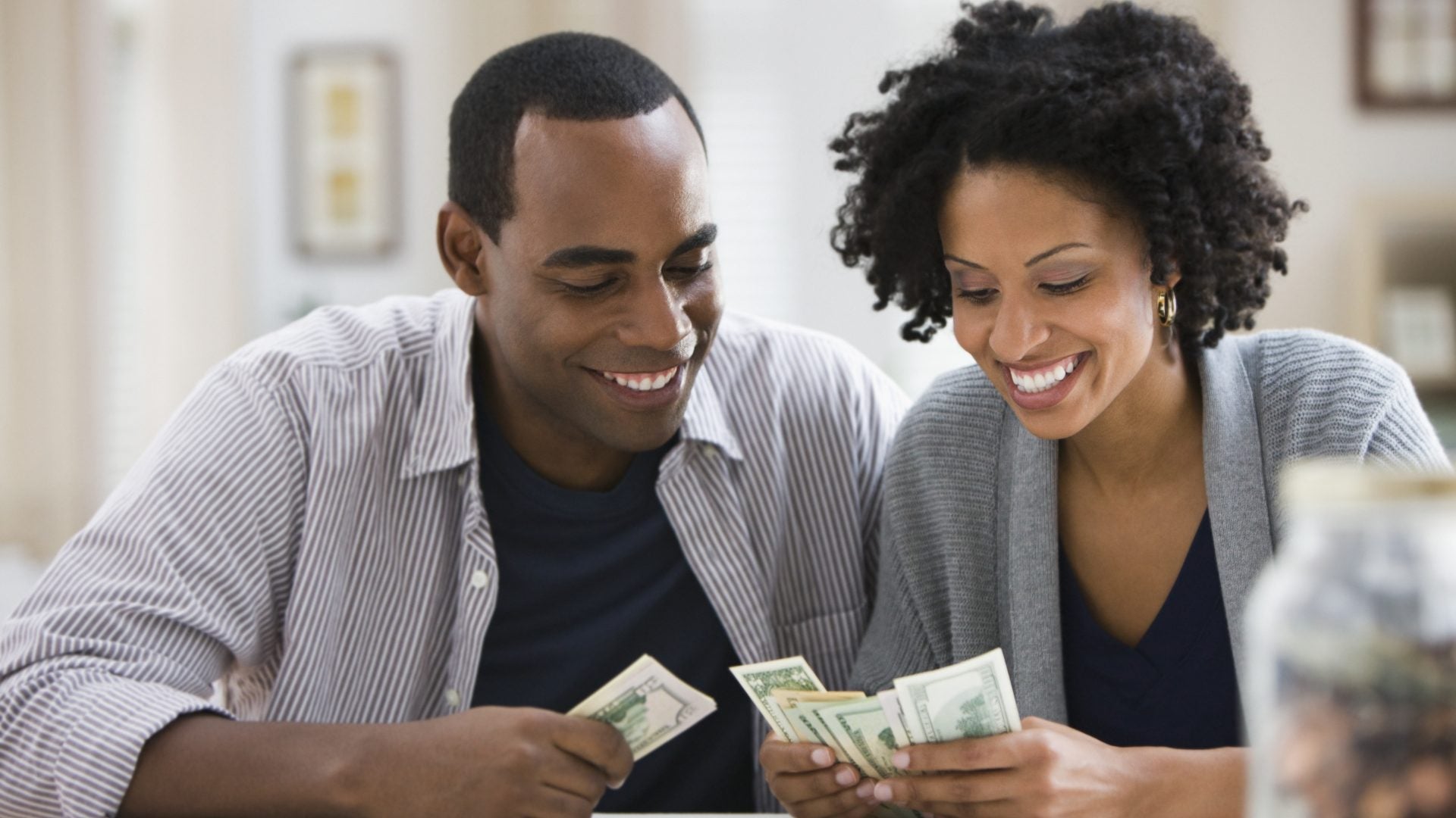 Study Shows That Couples With Joint Savings Stay Together Longer—But Why?