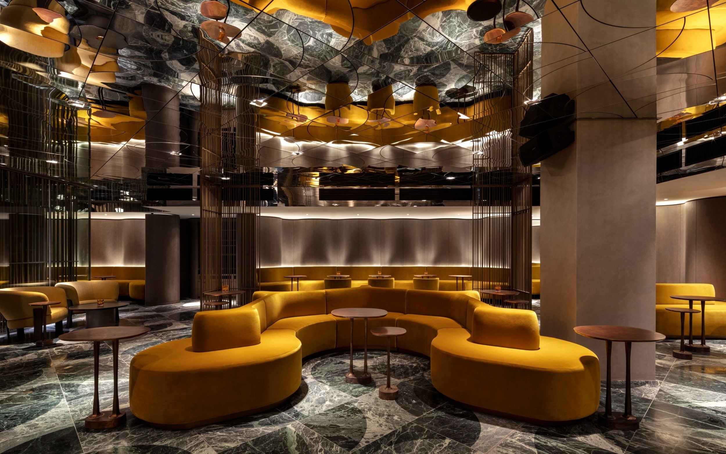 These Are The Best Luxury London Hotels For Every Type Of Traveler