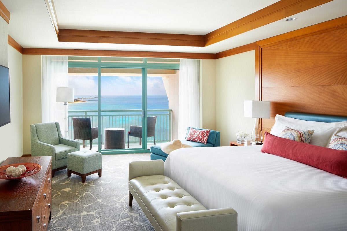 The Cove At Atlantis Paradise Island Proves That Classic Luxury Never Goes Out Of Style