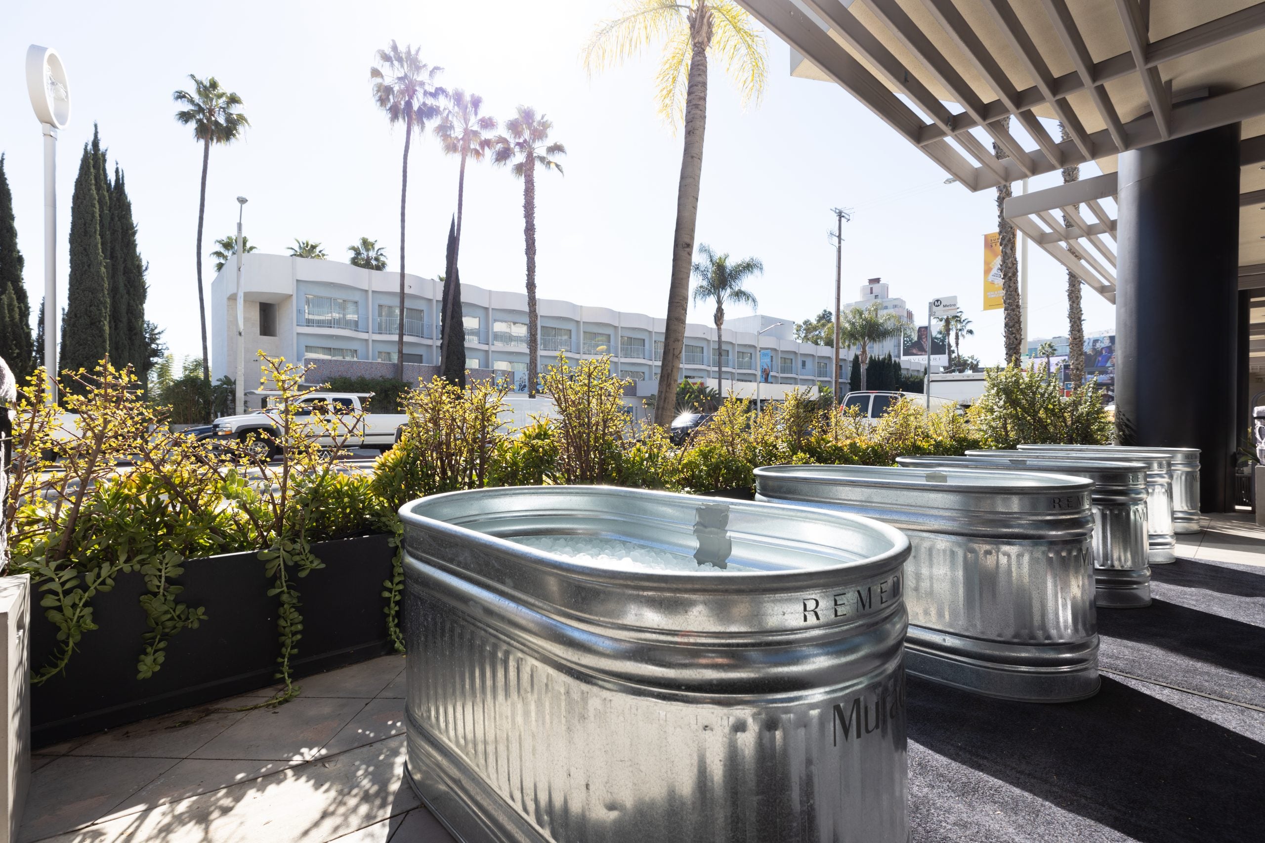 I Tried The Ice Bath Wellness Trend For My Eczema And Here's How It