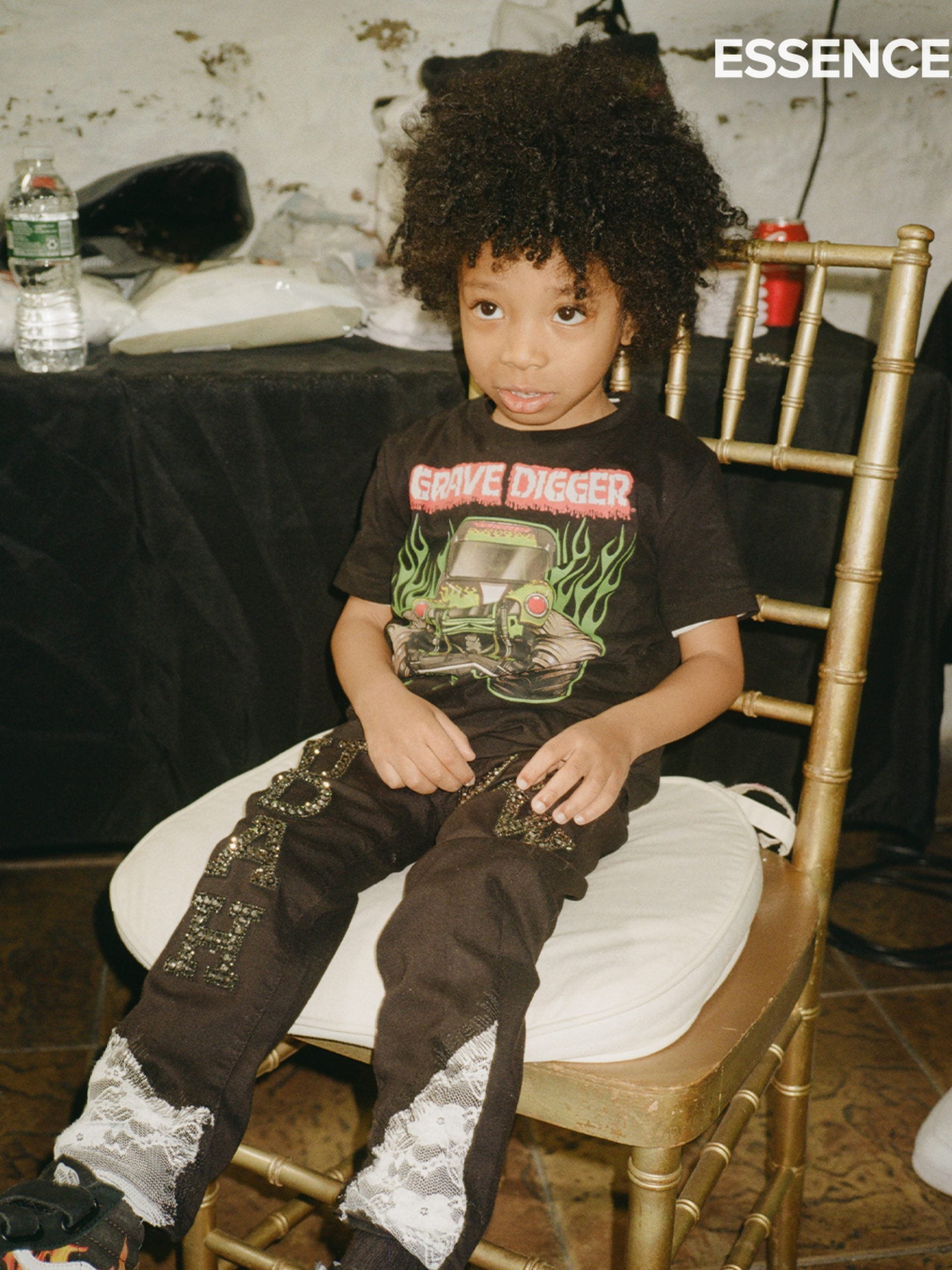 Superbowl 56 Champion Ogbonnia Okoronkwo Takes Us Backstage At Who Decides War F/W 2023