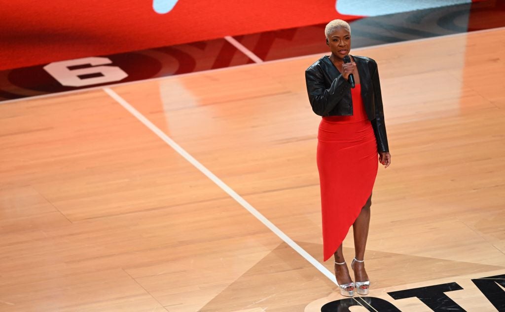Conservatives Are In Shambles After Singer Remixes Canadian National Anthem During NBA All Star Game