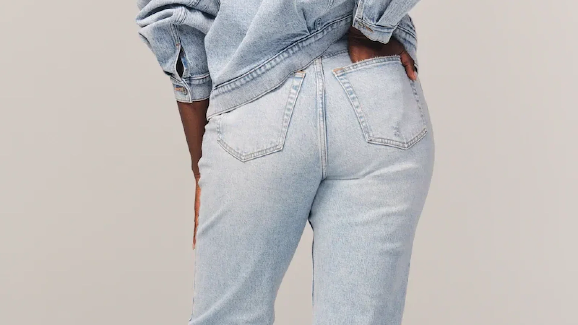 Abercrombie & Fitch Semi-Annual Denim Event: All Jeans Are 25% Off