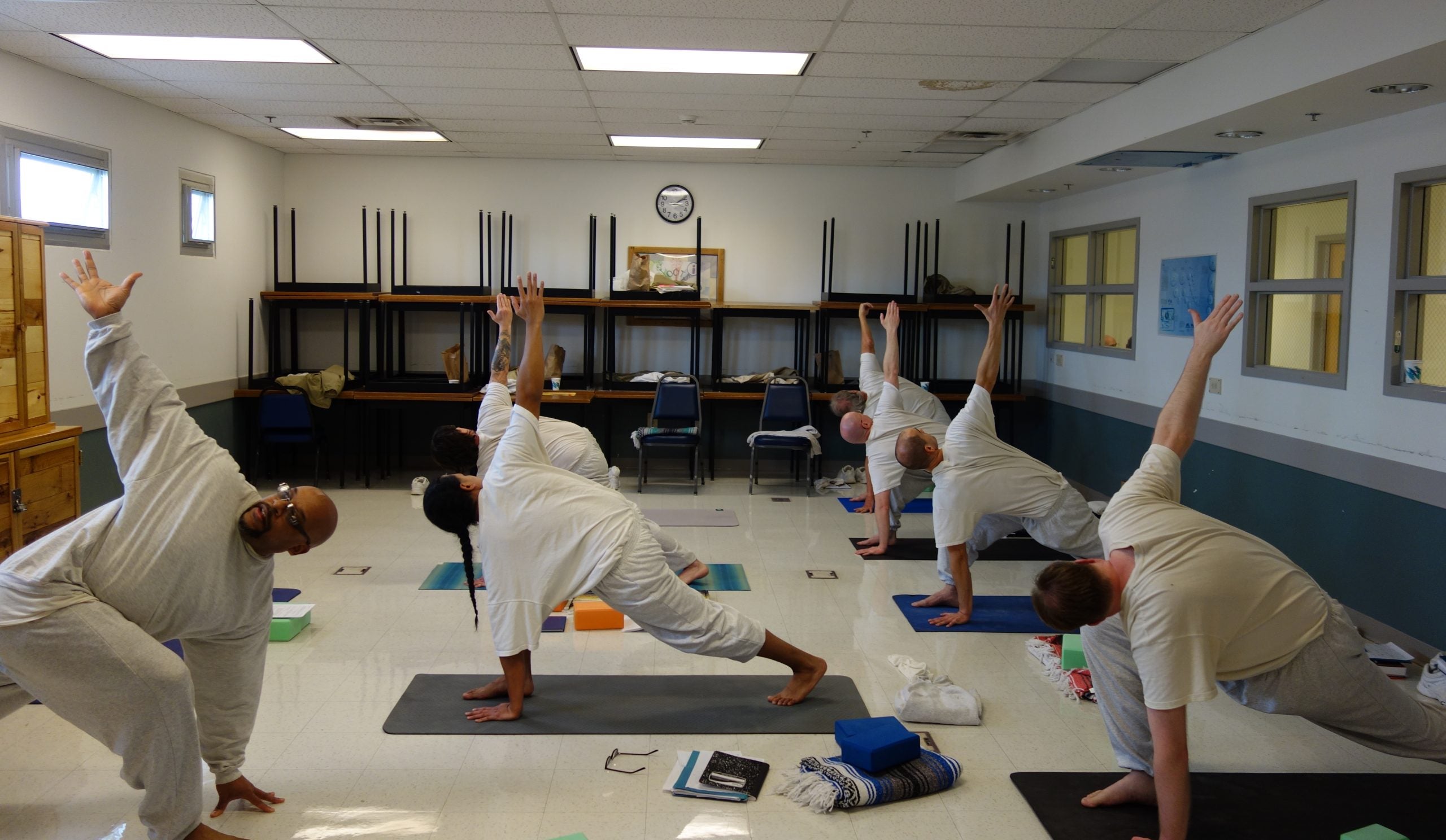The Nonprofit ‘Yoga Behind Bars’ Is Helping Incarcerated People Heal