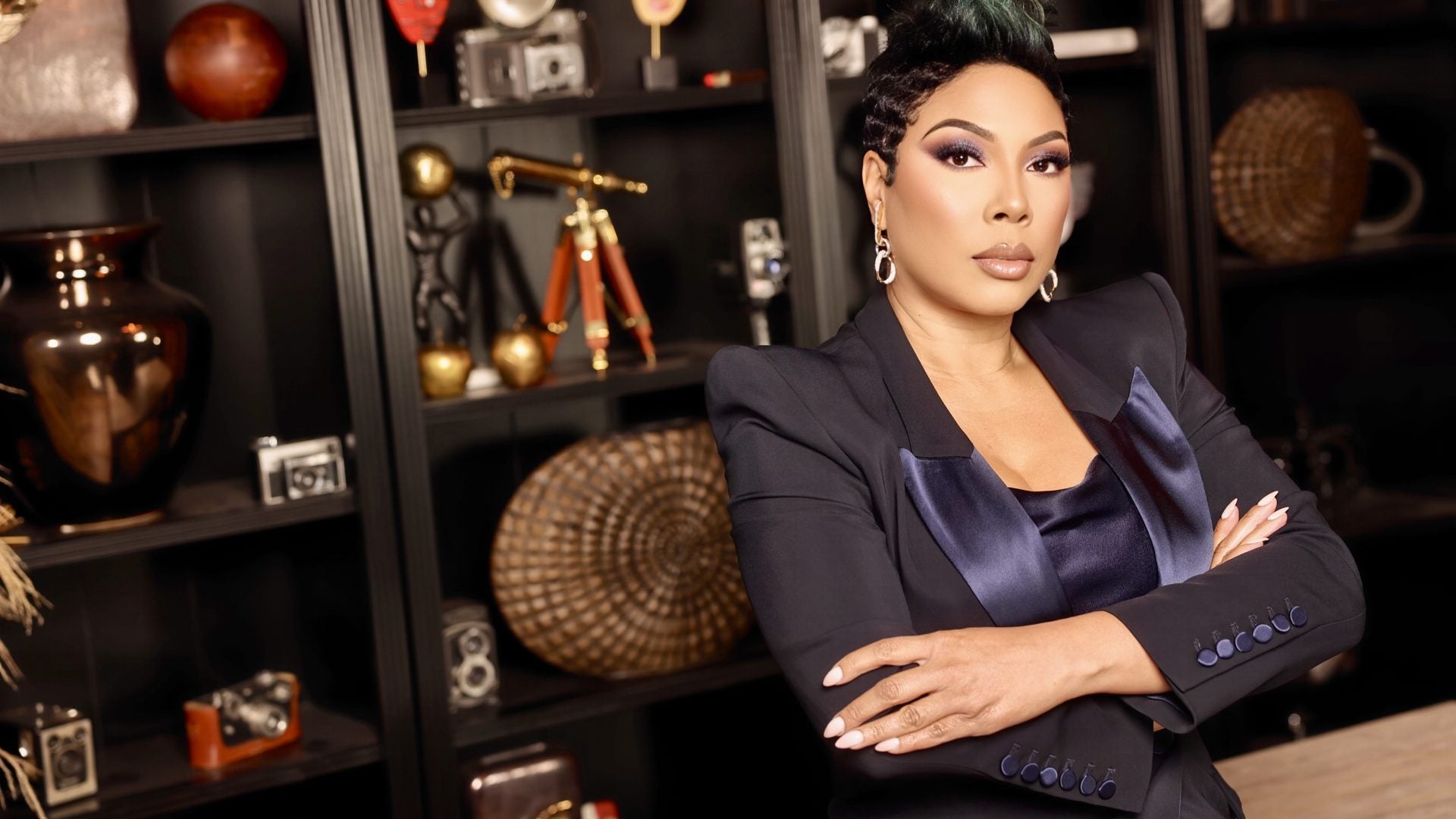 How Do You Know When A Relationship Is Holding Your Career Back? This Expert Weighs In