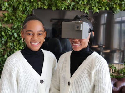 These Young Twin Sisters Are Revolutionizing The Ophthalmology Industry With A Life-Changing Invention