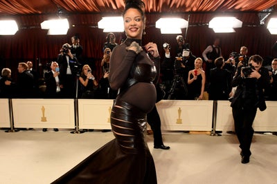 Rihanna Hits The Oscars Stage For First-Ever Performance Of ‘Lift Me Up’ 
