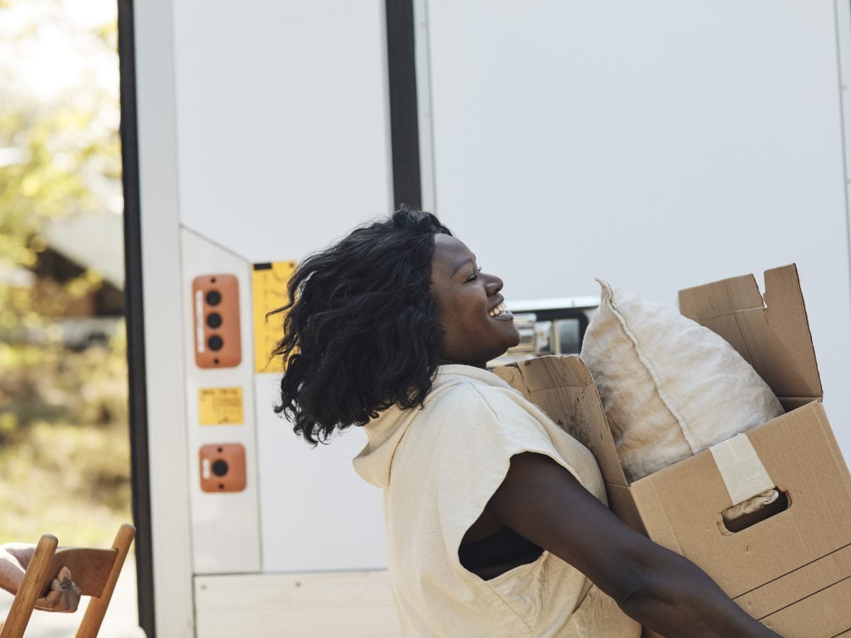 Spring Cleaning Hacks: 5 Tips To Stay Organized