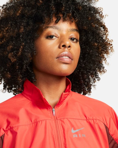 Nike Spring Sale 2023: Save Big On Sneakers,  Activewear And Accessories