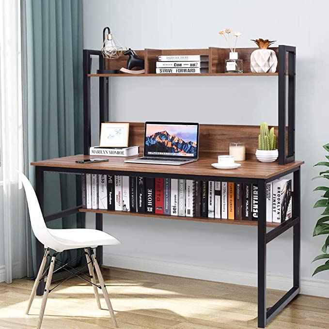 Size Matters: The Best Desks For Small Spaces On Amazon | Essence