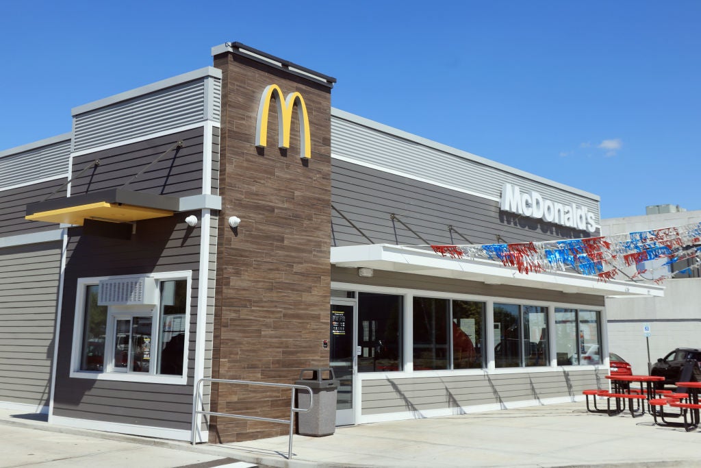 McDonald’s Closes U.S. Offices And Prepares To Announce Layoffs 