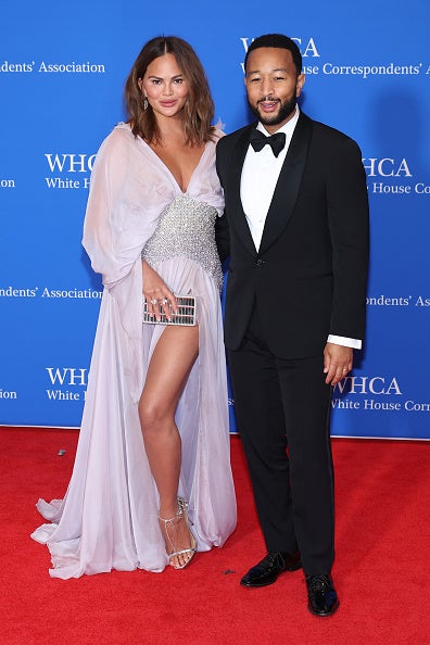 See The Stars At The White House Correspondents’ Association Dinner