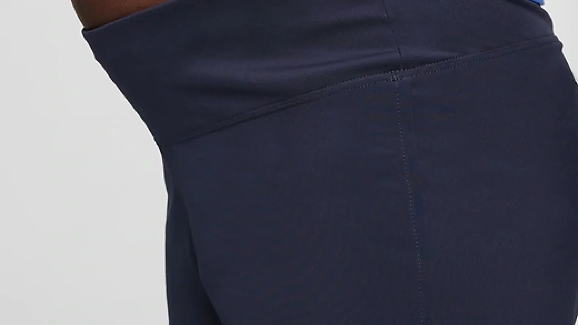 Stylish Maternity Workout Clothes For The Mom-To-Be