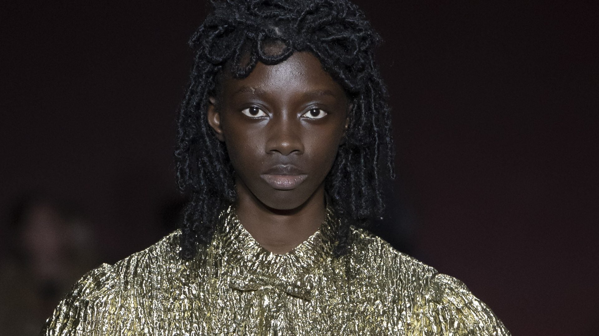 Coquettish Hairstyles Are Back