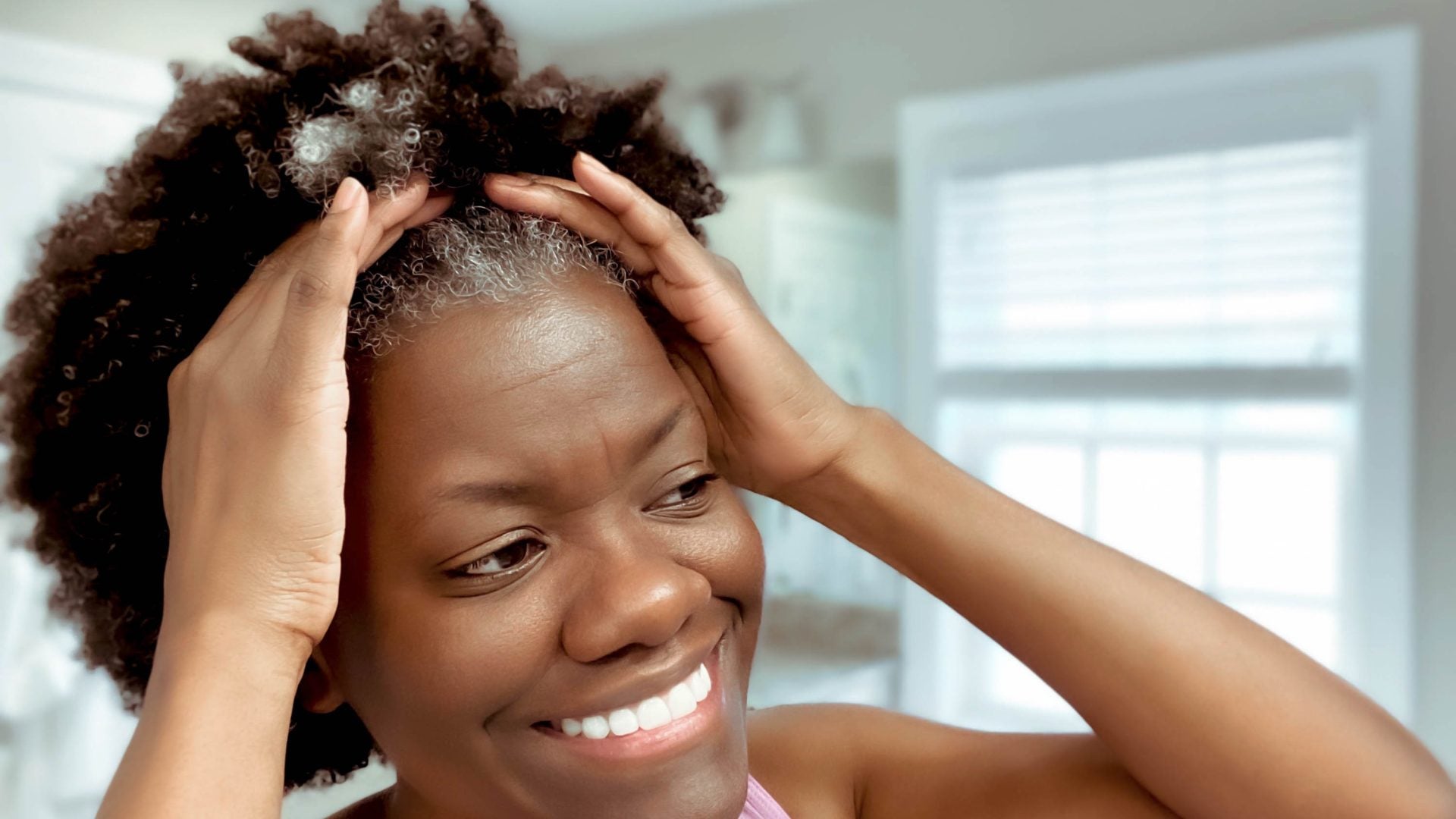 The Best Root Touch-Ups For Coloring Your Hair On The Go