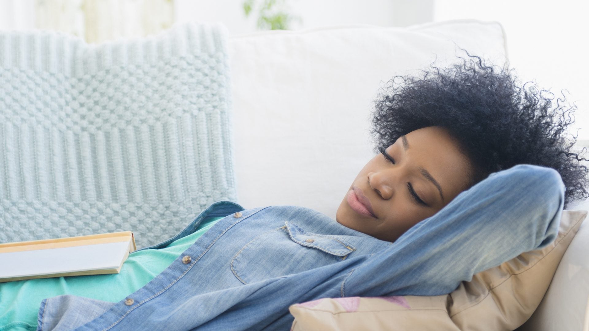 I Tried TikTok’s Newest Trend, ‘Sleepy Girl Mocktail,’ And Received The Best Sleep