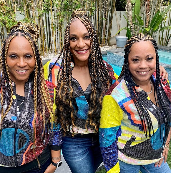 J.J.FAD