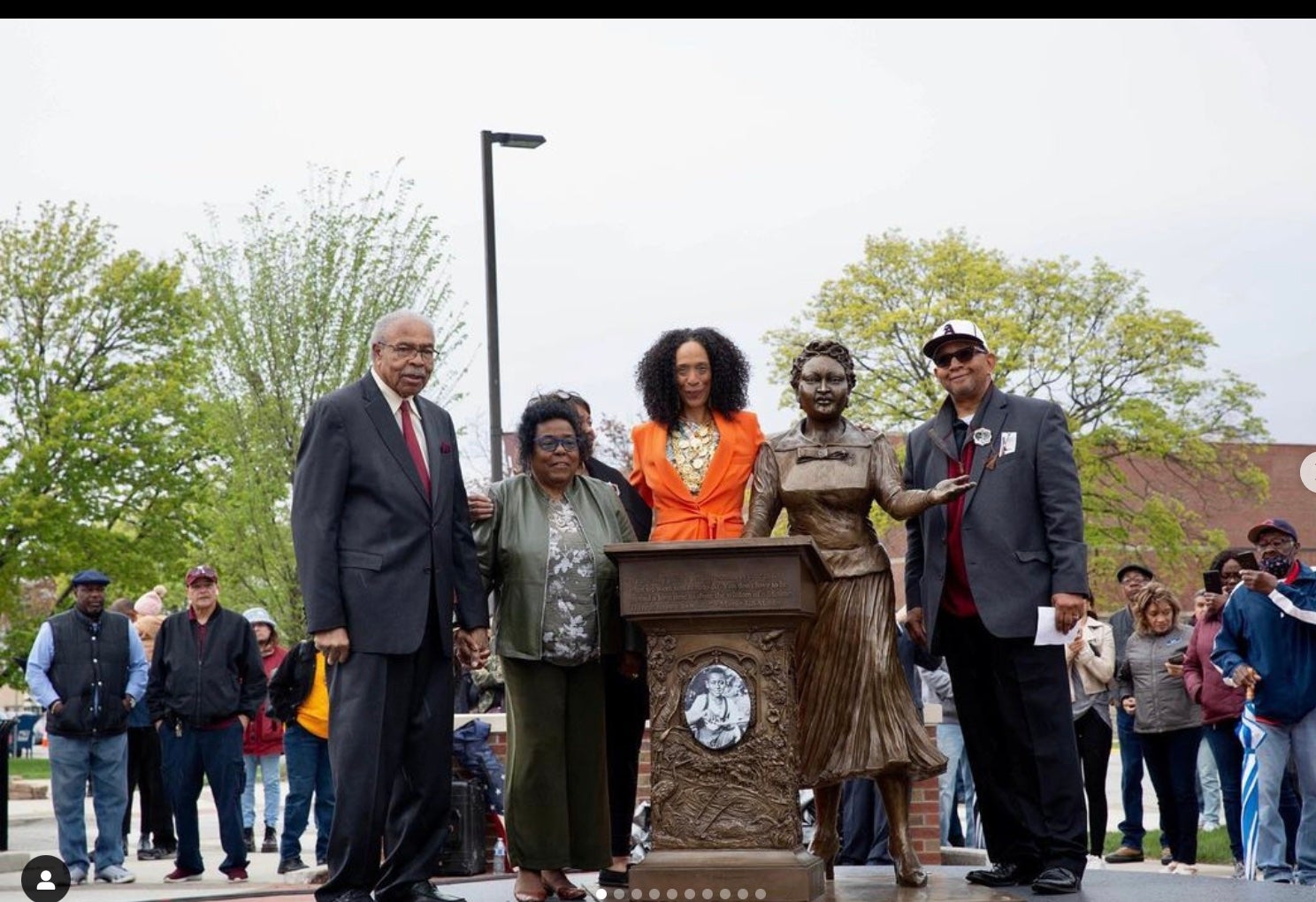 Statue Honoring Emmett Till's Mother– Civil Rights Icon Mamie Till-Mobley– Unveiled At Illinois High School She Attended