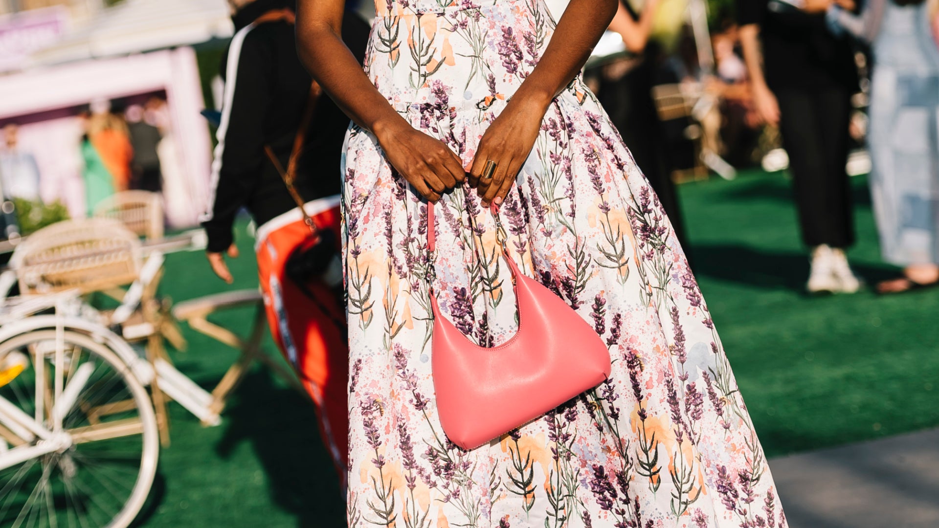 Here Are Different Ways To Wear Florals