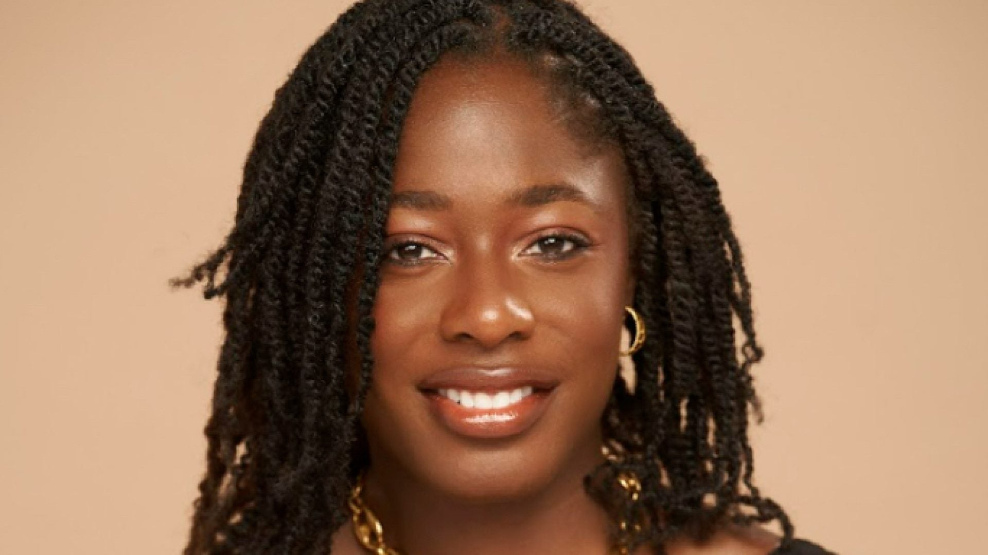 This Founder Created A Braiding Hair Brand That Nourishes Scalps Instead Of Irritating Them And It’s Raised $2.5M In Funding So Far
