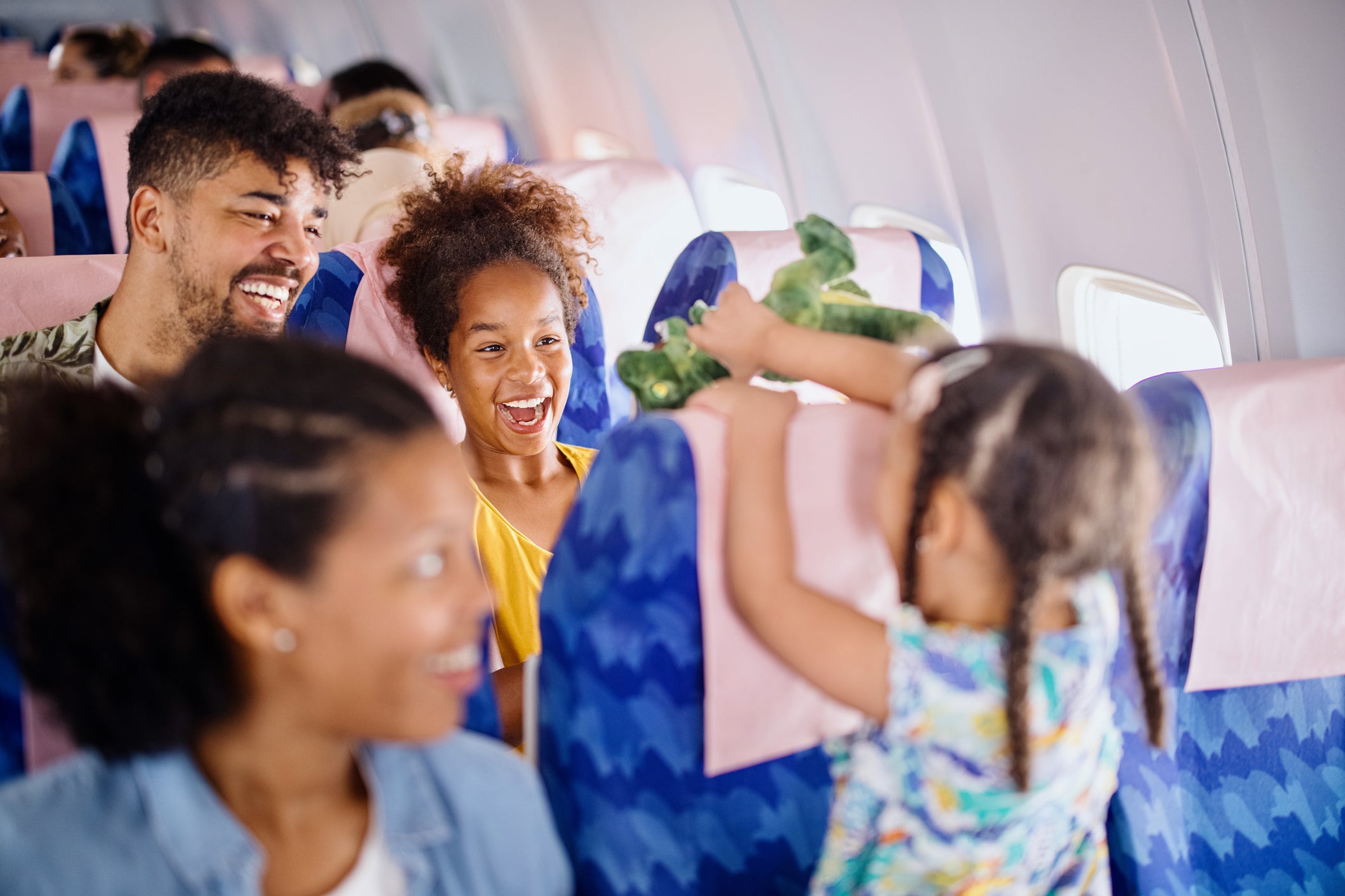 How To Keep Kids Engaged And Ignore Judgmental People When Traveling With Children