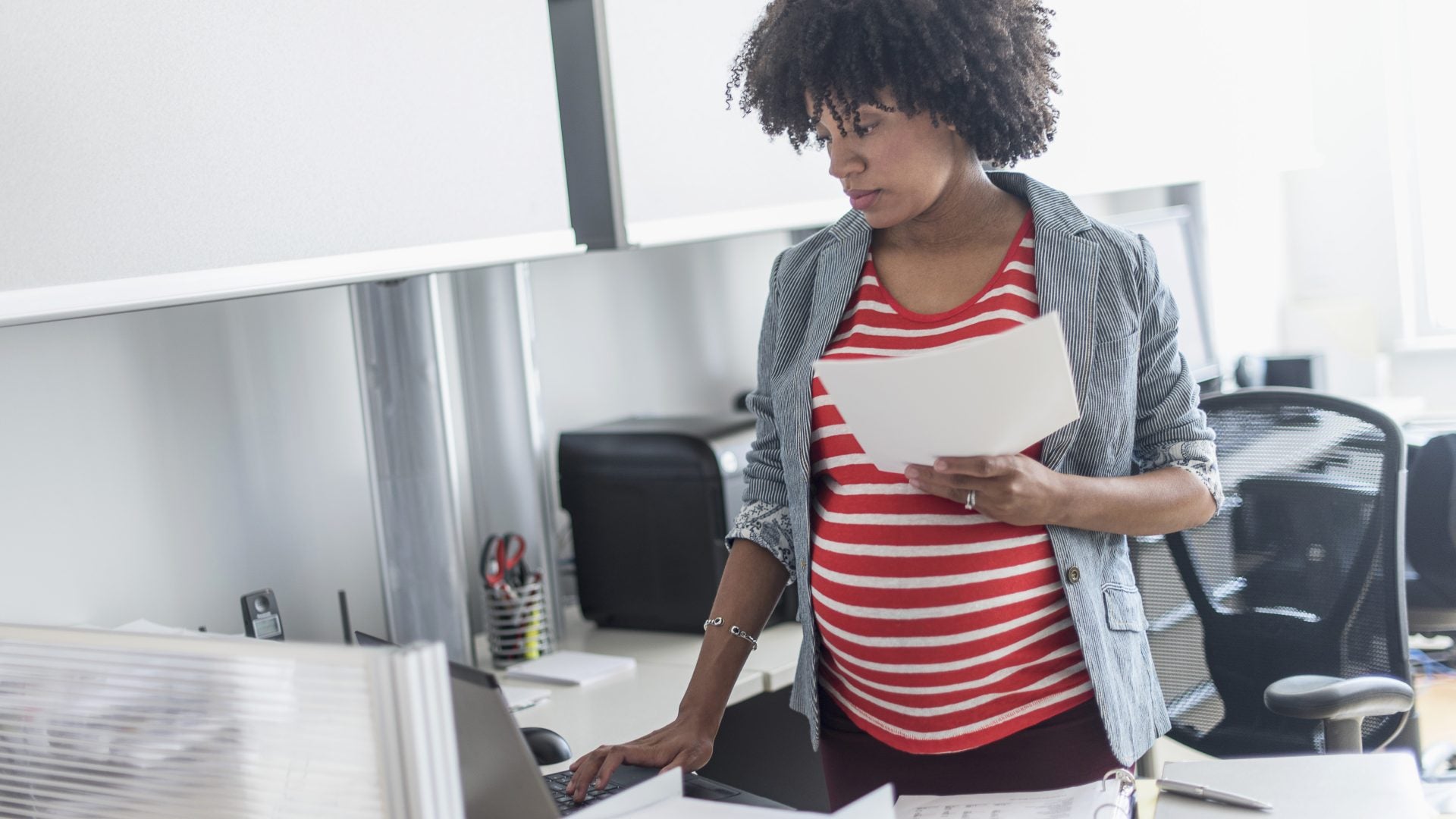 Pregnant Workers Are Now Officially Required To Receive Fair Conditions Thanks To A New Law