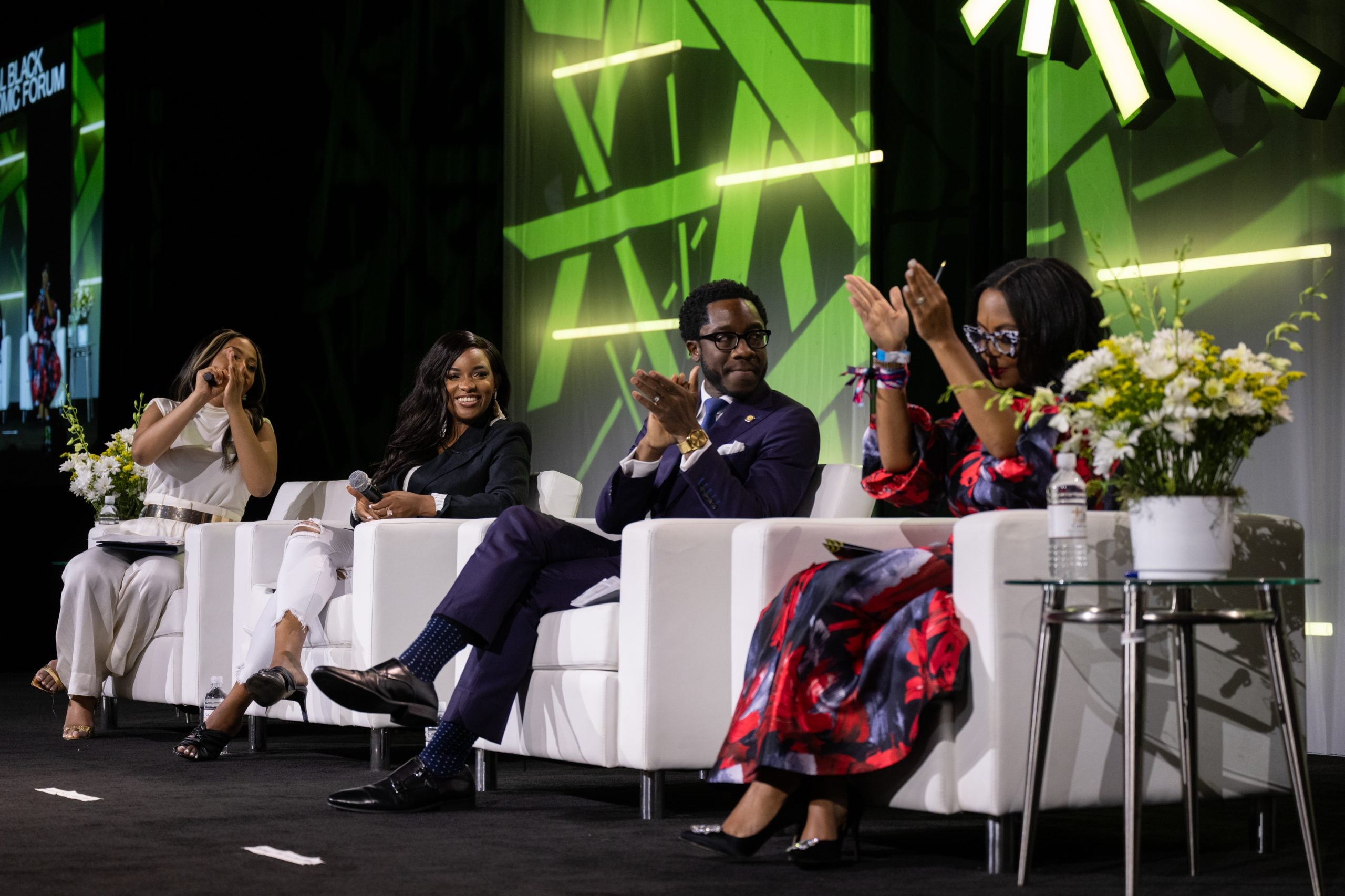 A Seat  At The Table:  Senior Black Federal Government Leaders  Highlight Pathways     For Careers In Public Service At ESSENCE Fest