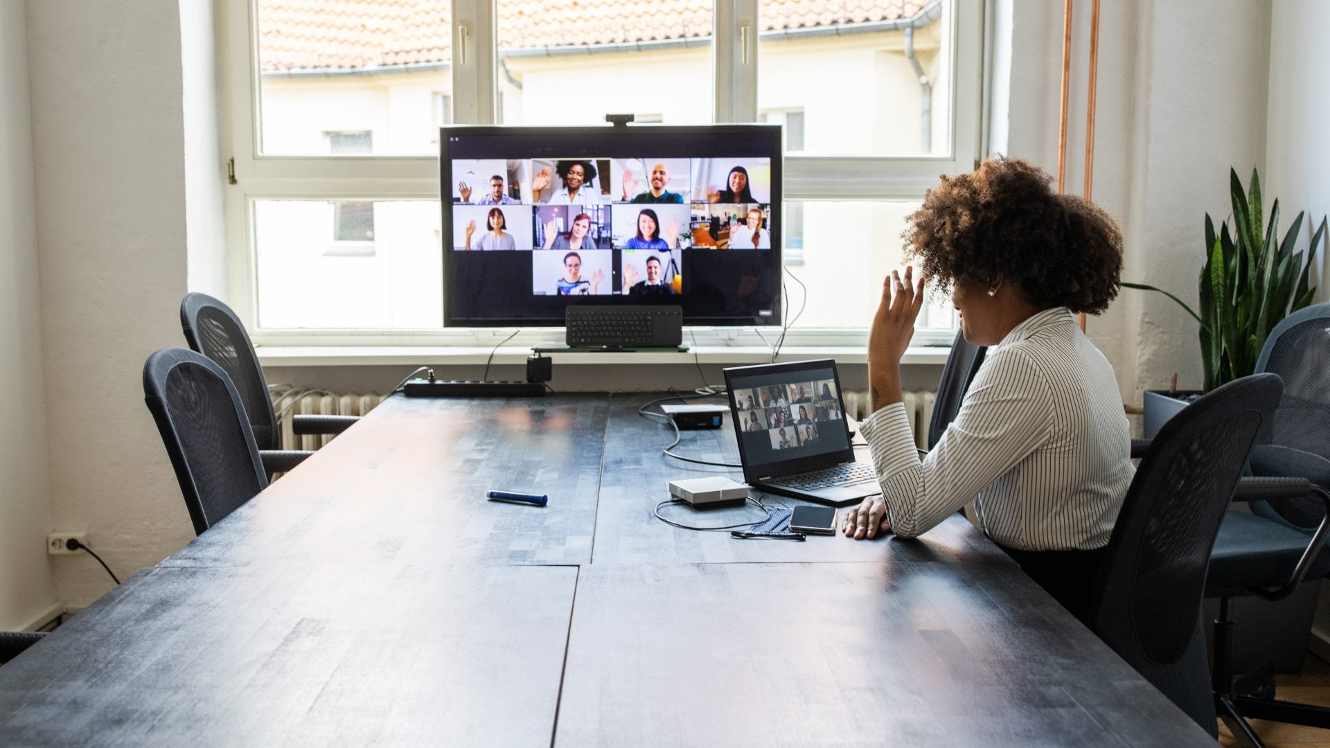 Business Leaders Are Unimpressed With New Grads Work Ethic