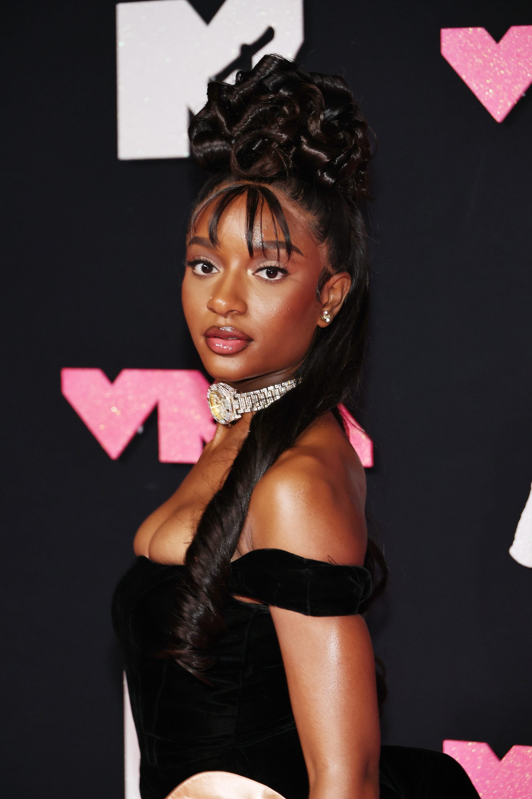 The 10 Best Beauty Looks From The 2023 VMAs
