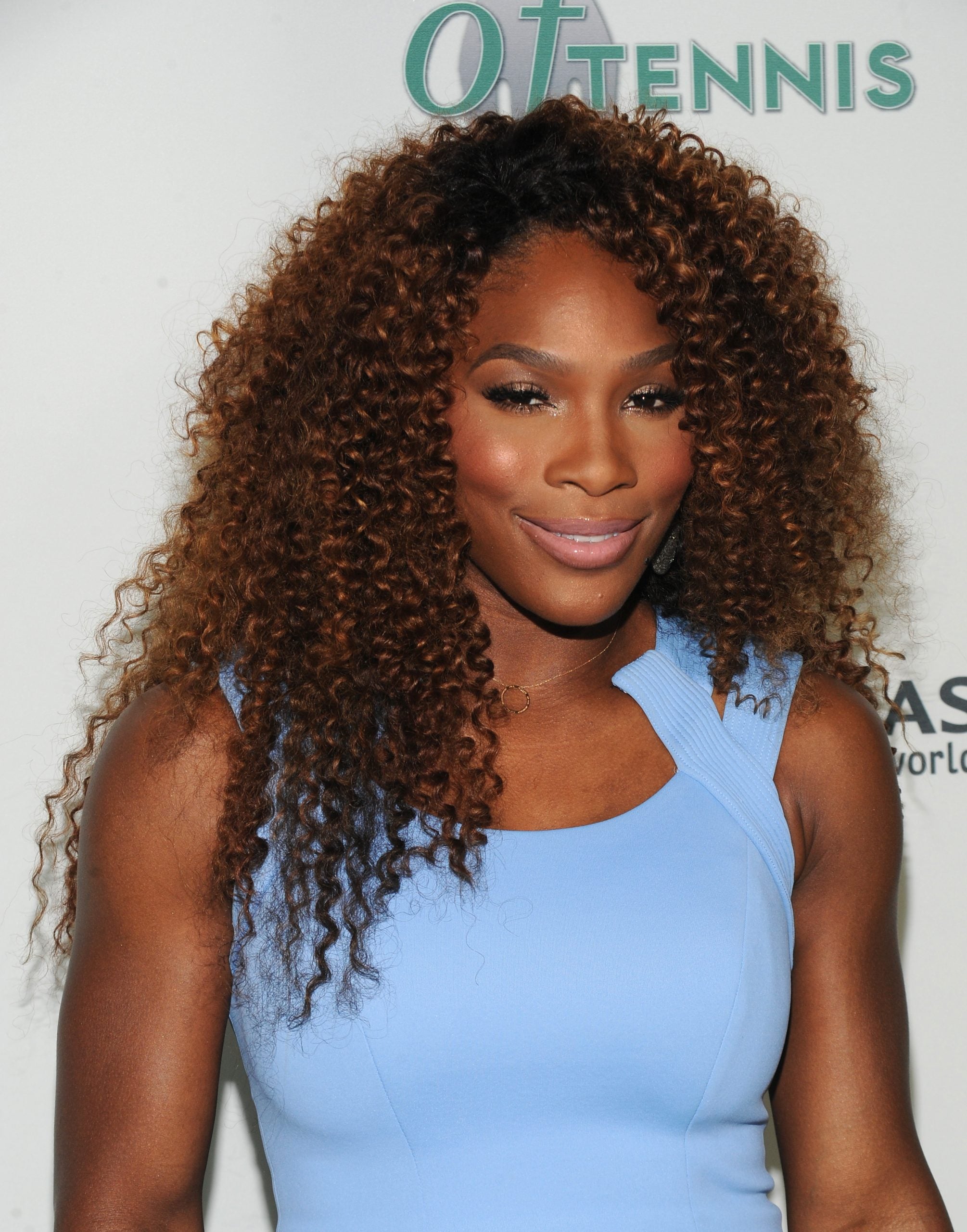 42 Of Serena Williams’ Most Iconic Beauty Looks 


