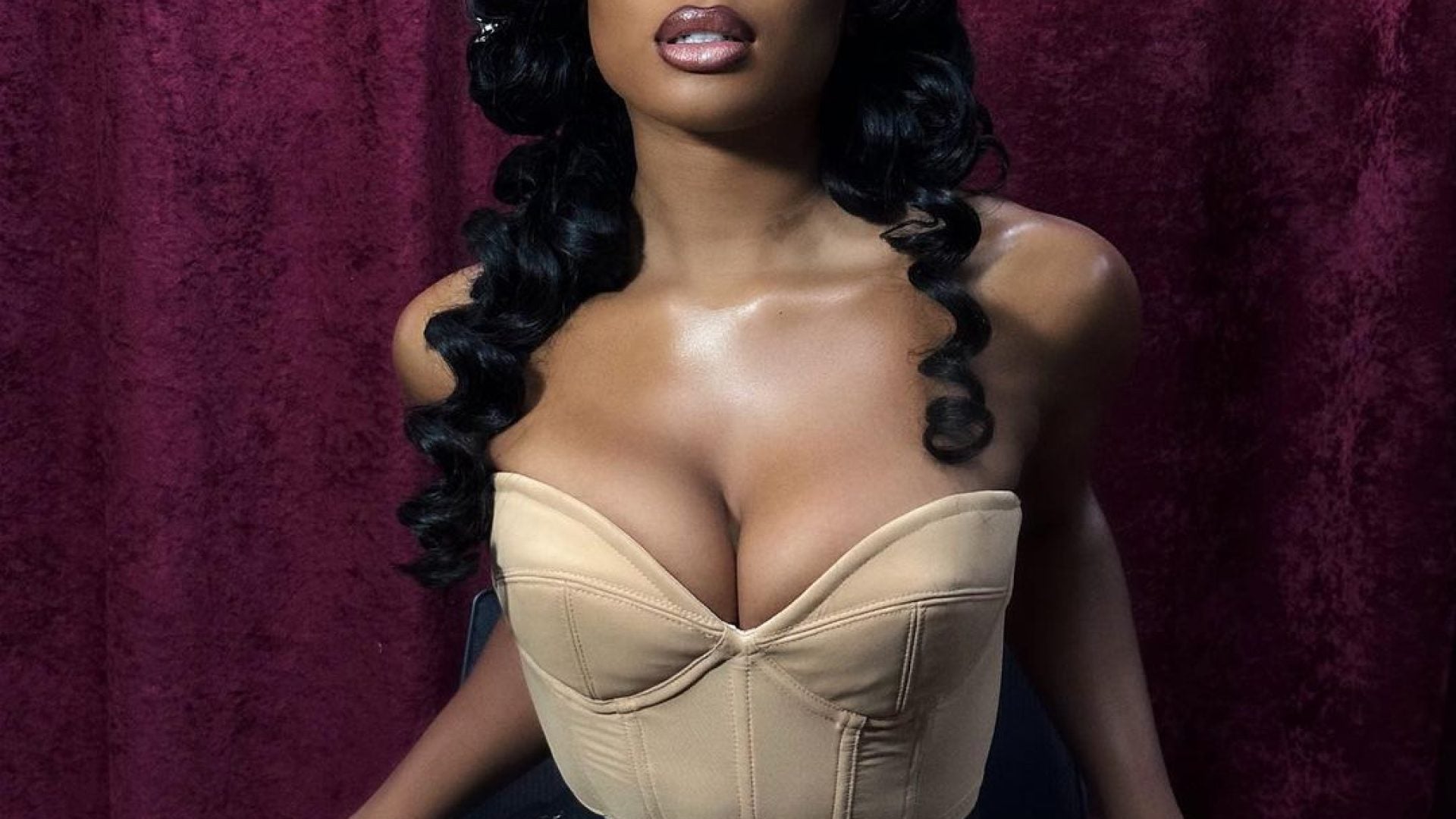 Top 12 Celebrity Beauty Moments Of The Week