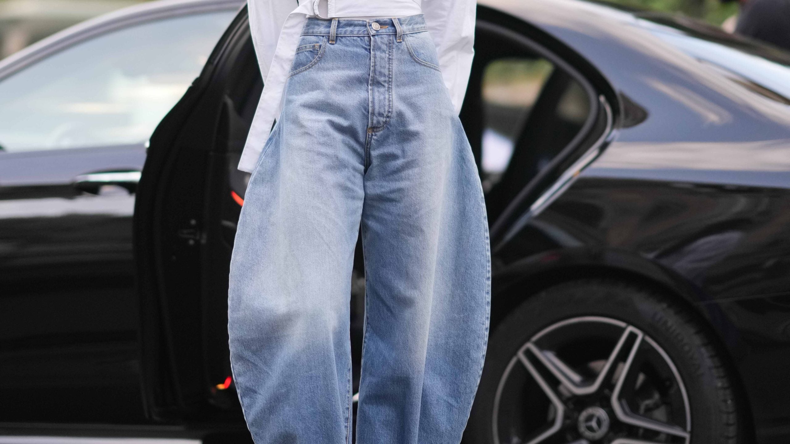 These Are The 7 Best Jeans You Need In Your Fall Wardrobe