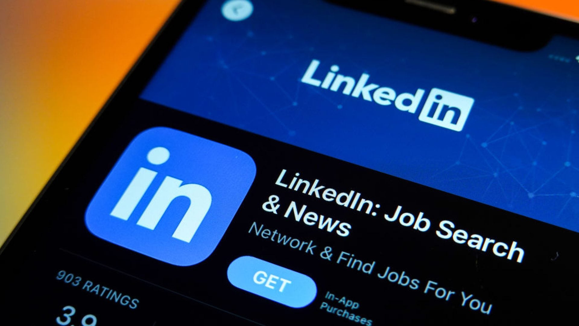 LinkedIn Launches AI-Powered Chatbox To Help Recruiters Coach You Through Getting A New Job