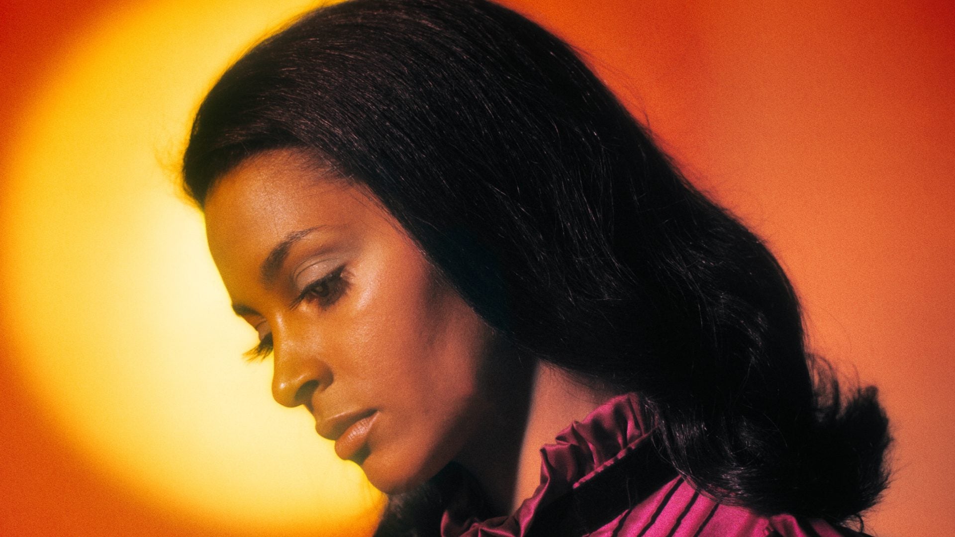 3 Tips To Help You Combat Seasonal Depression, According To An Expert