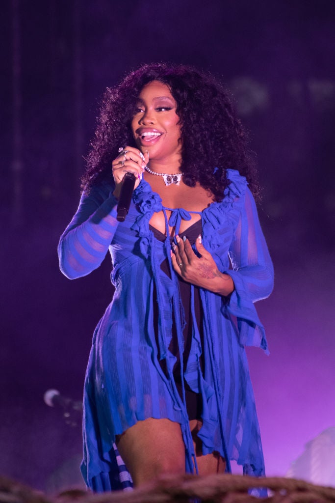 47 of SZA’s Most Iconic Beauty Moments   
