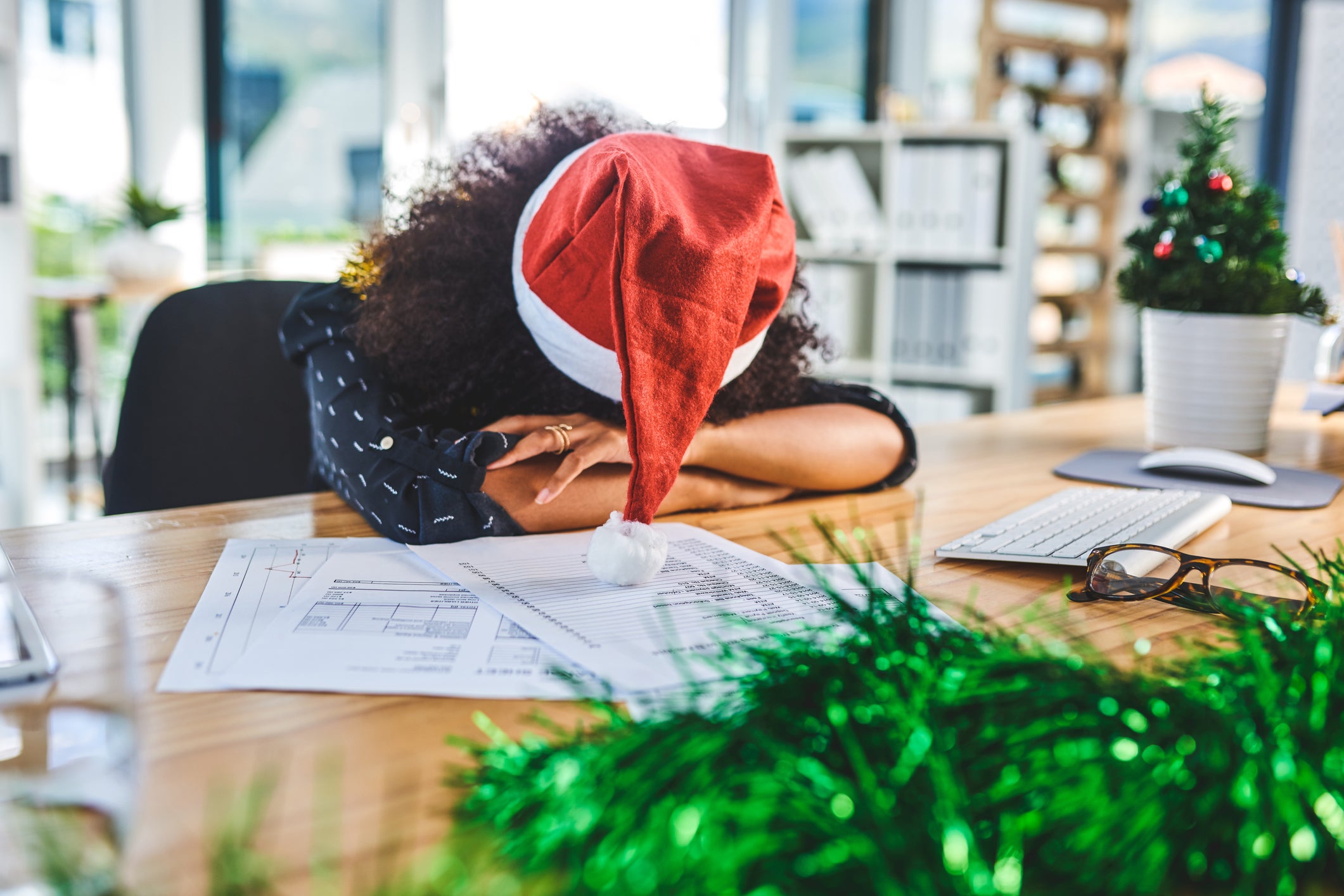 Here's How To Set Your Boundaries At Work During The Holidays Essence