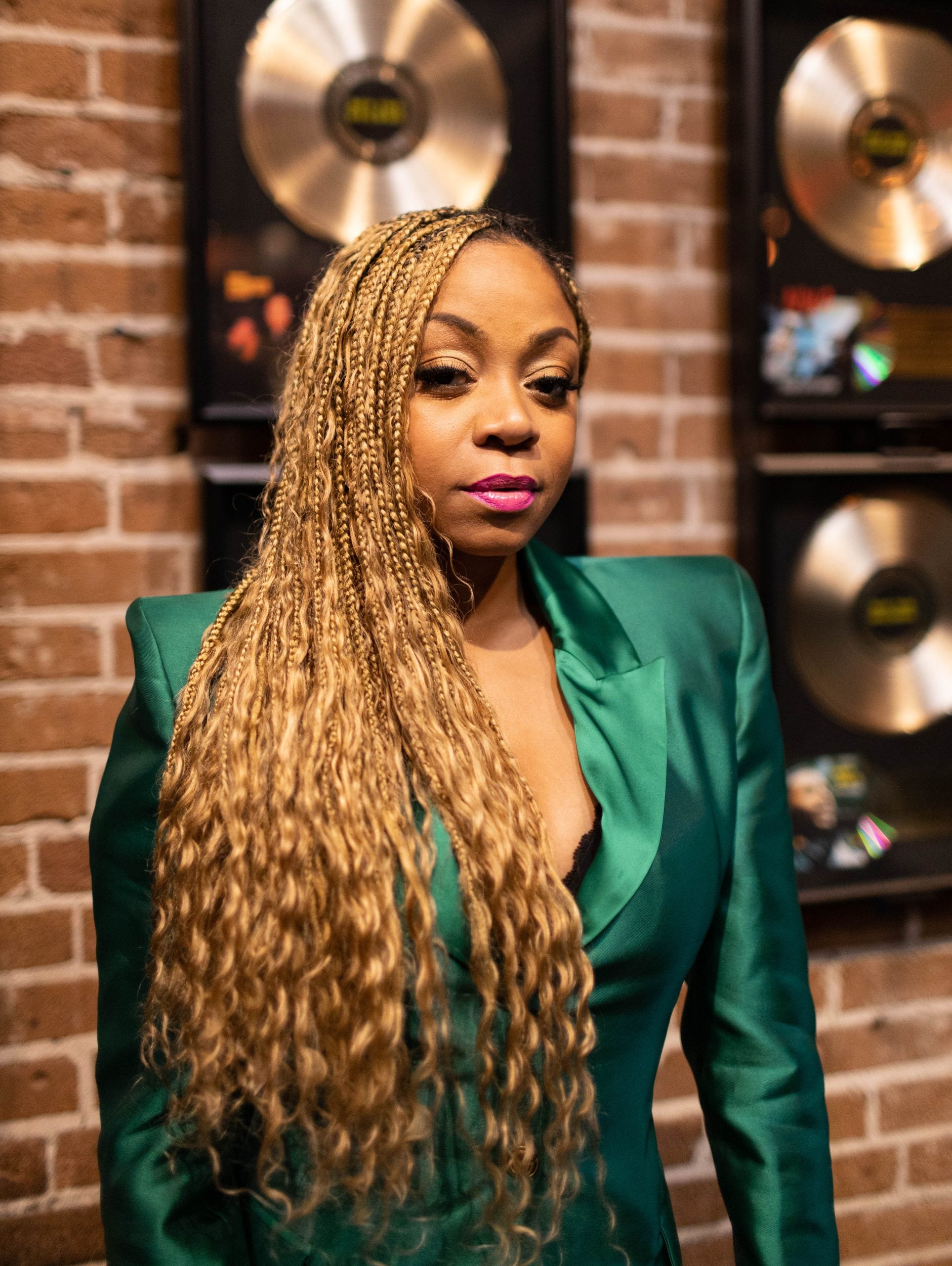 LaTavia Roberson Is Stepping Back Into The Spotlight Once Again