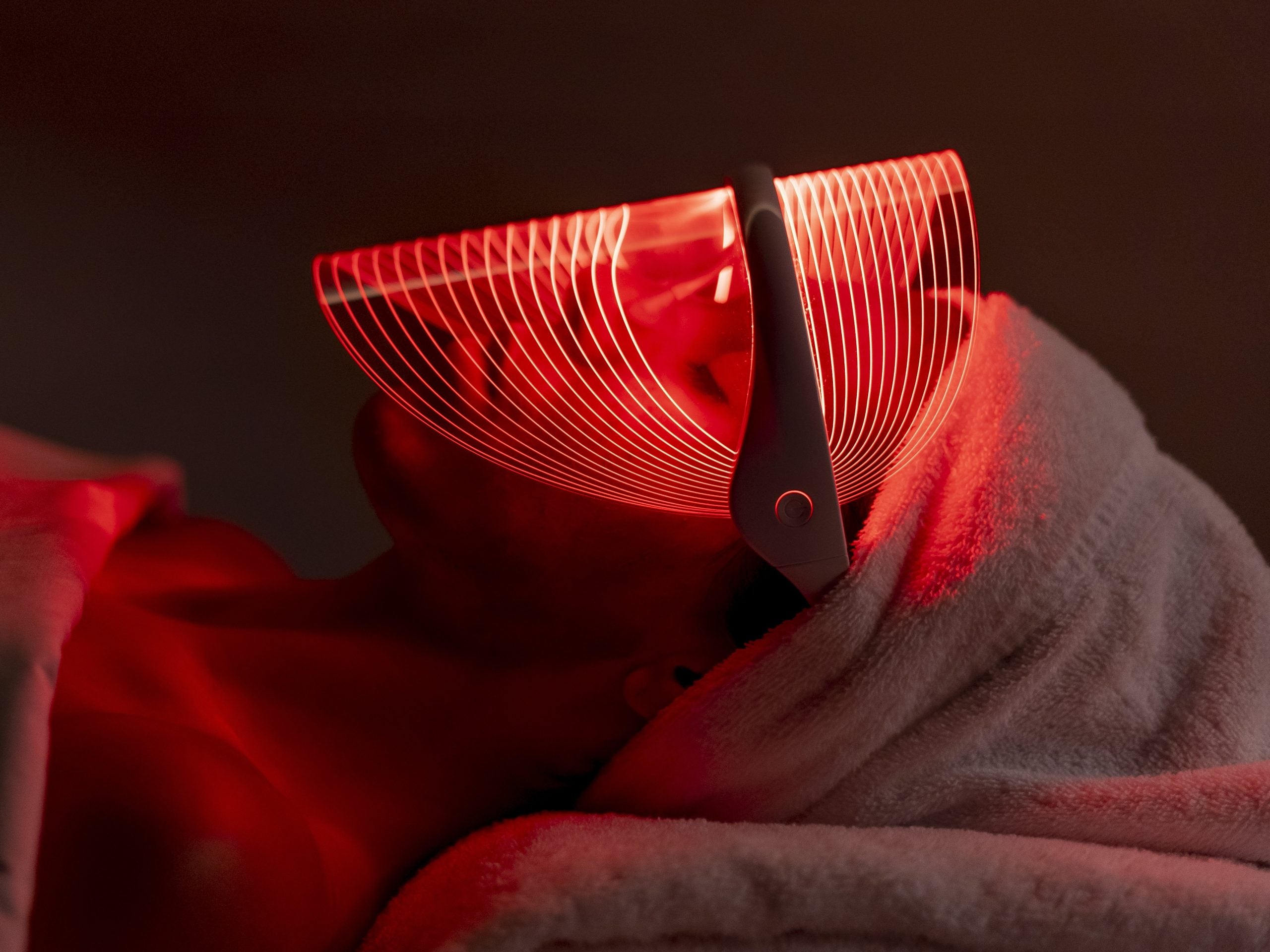 5 Benefits Of Red Light Therapy