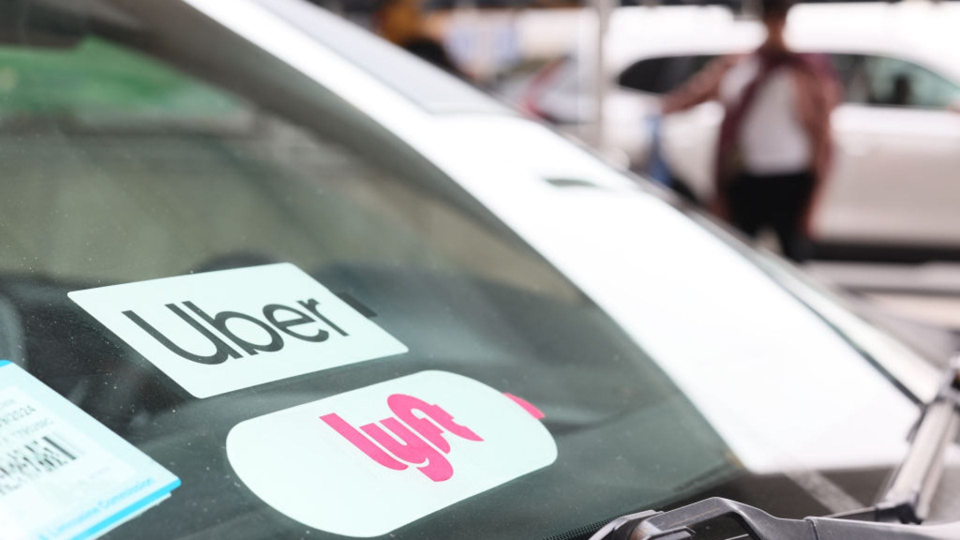 After Claiming Wage Theft, Some Uber & Lyft Drivers Are Eligible To Receive A Payout From Landmark $328M Settlement