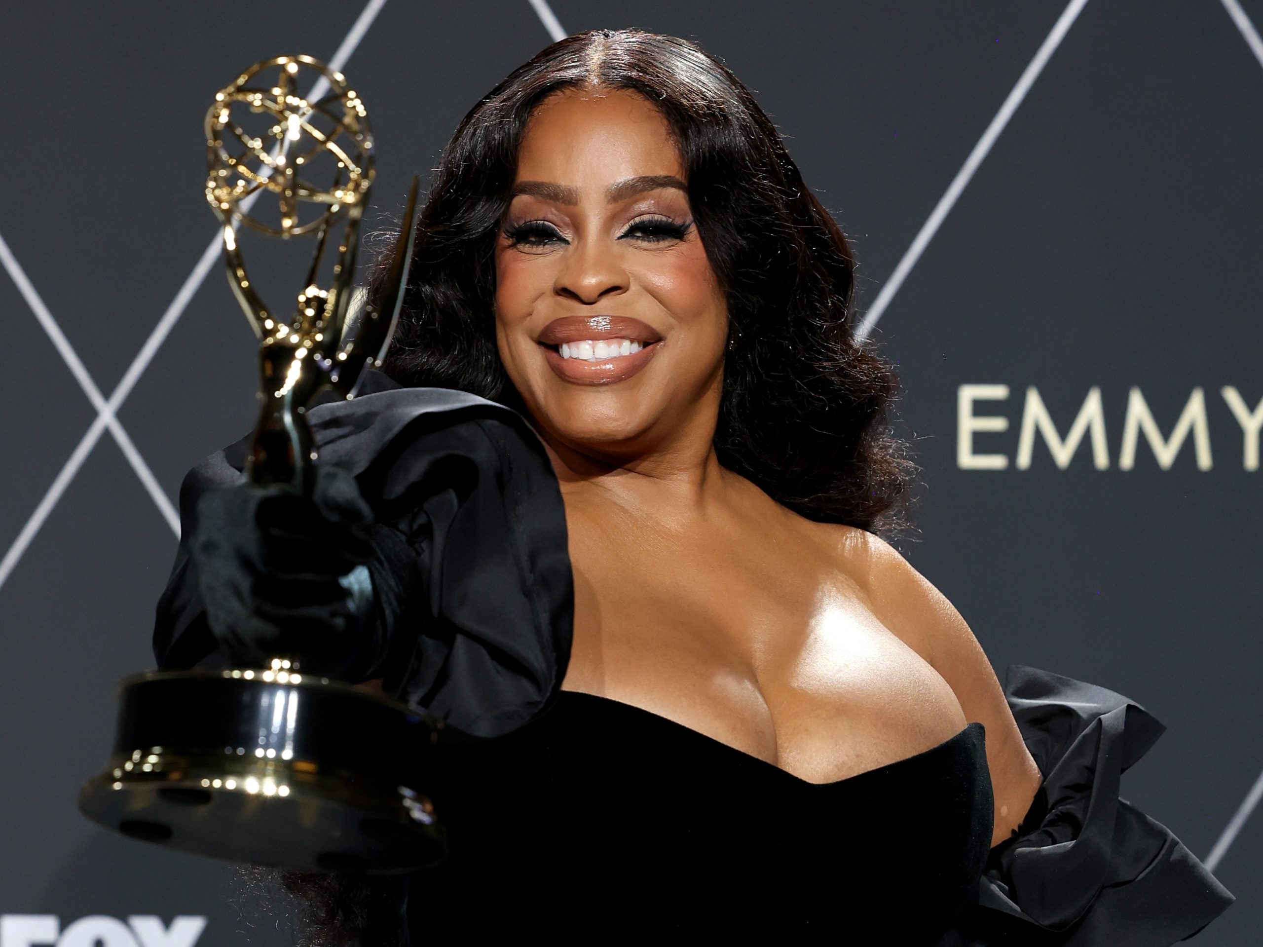 Our Favorite Beauty Looks From The 2024 Emmy Awards