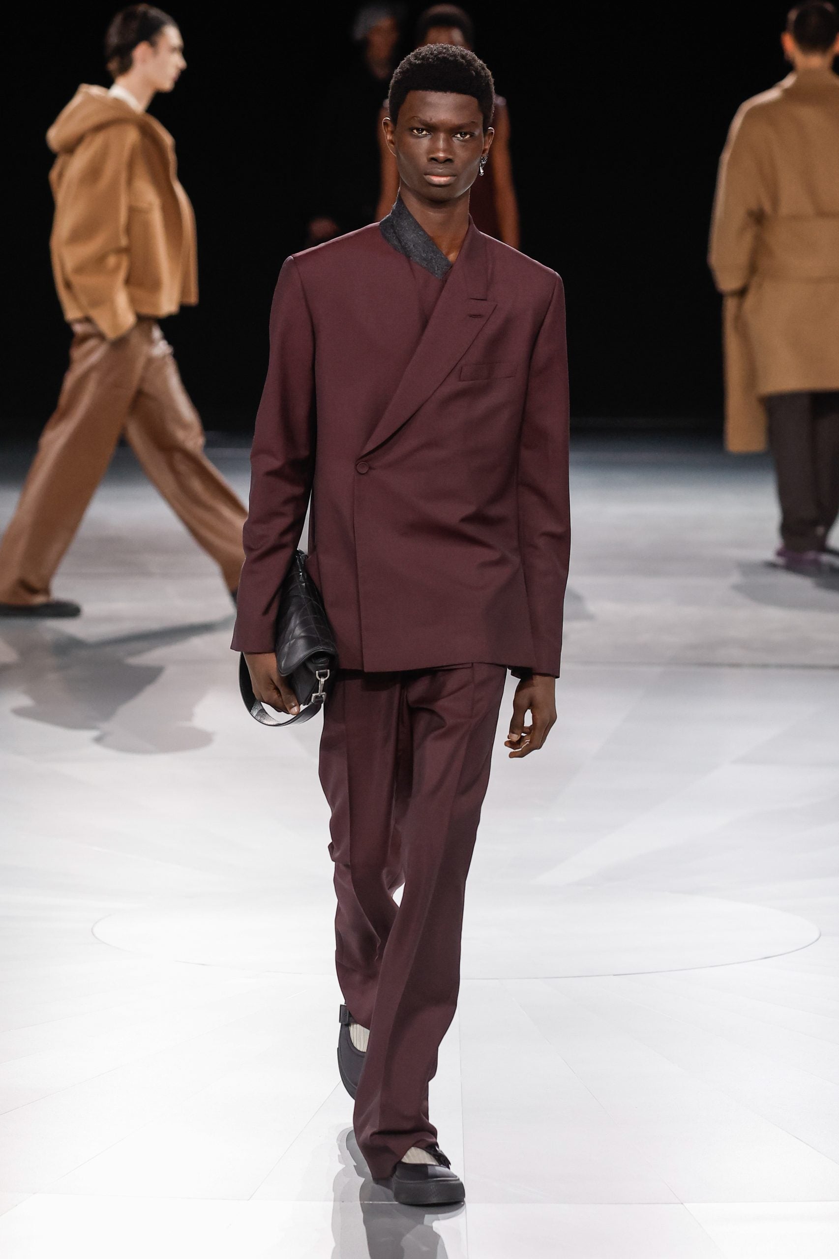 Paris Men's Fashion Week highlights: Timberlands, ballet flats, college wear and more