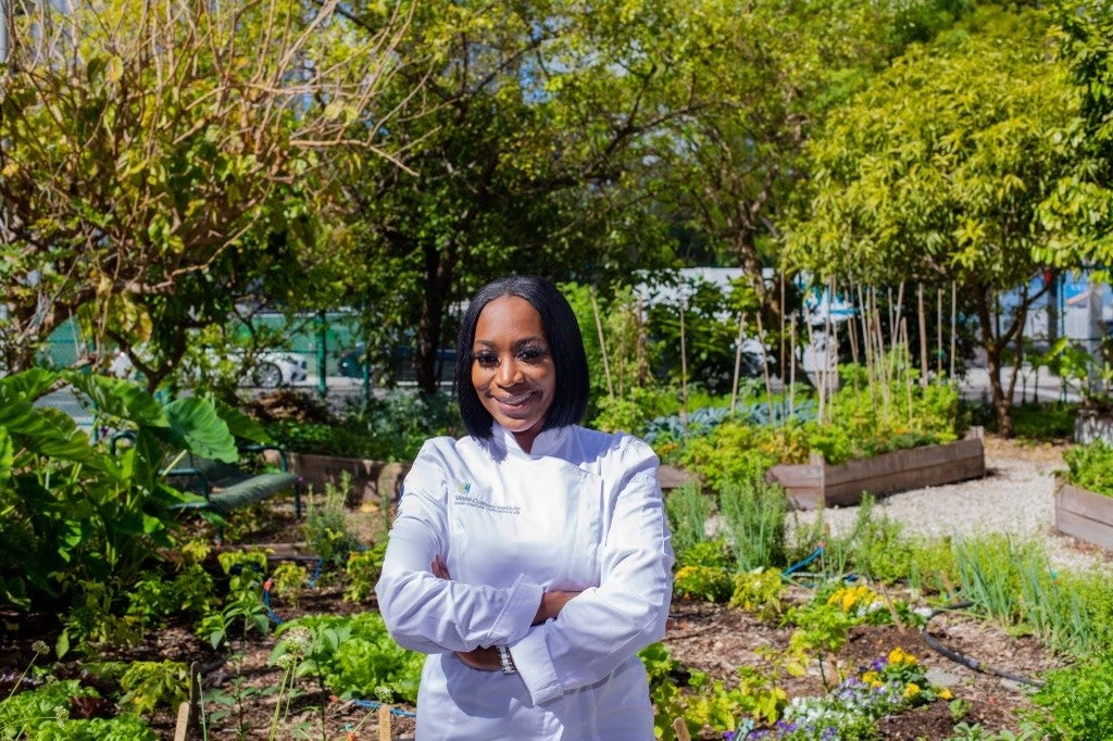 Here’s What You Should Expect At The 2024 South Beach Wine And Food Festival According To Black Women Chefs