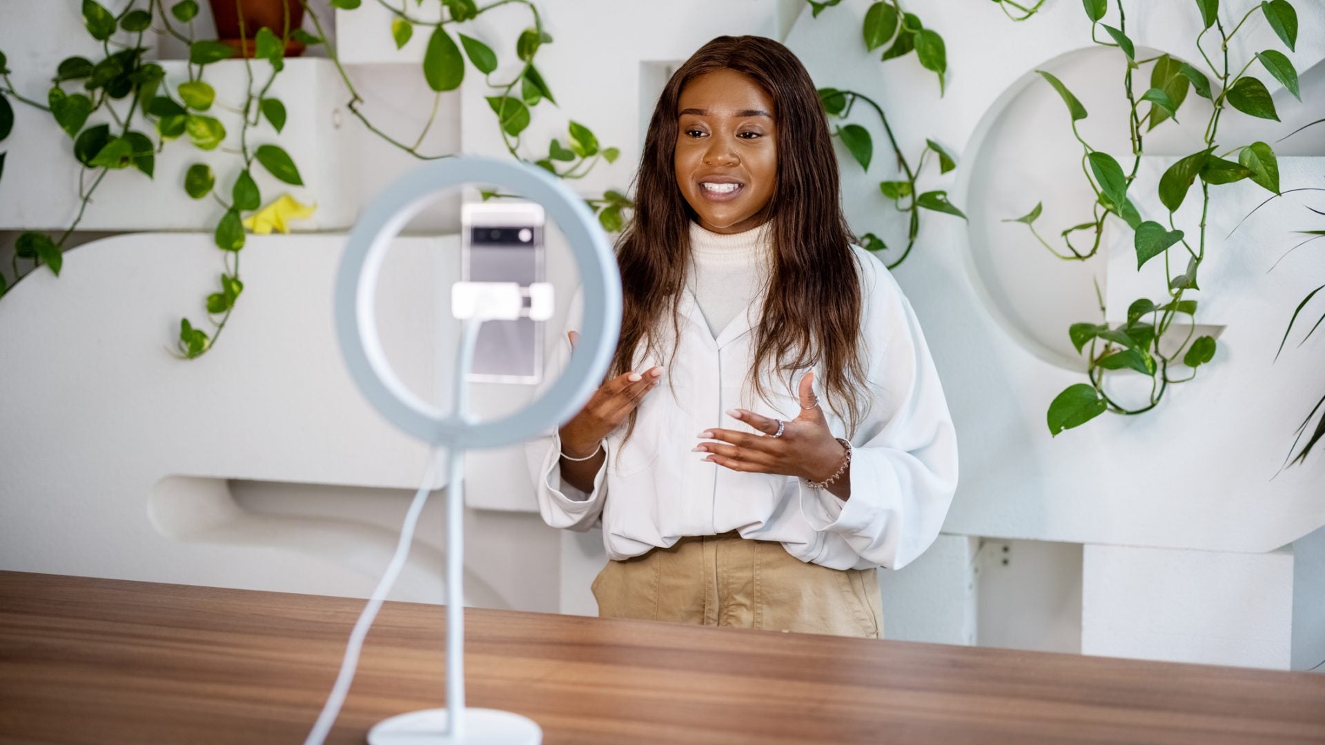 The Rise Of Deinfluencing Will Change Brand Marketing As We Know It