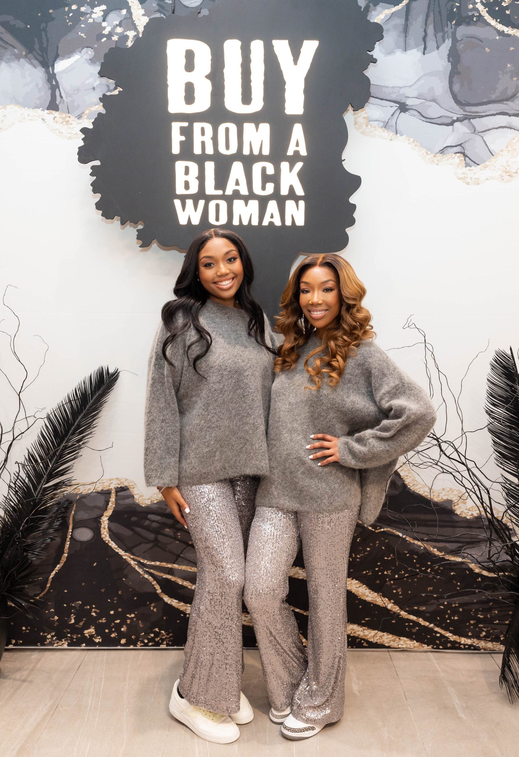 Twins! Photos Of Brandy And Her Daughter Sy'Rai